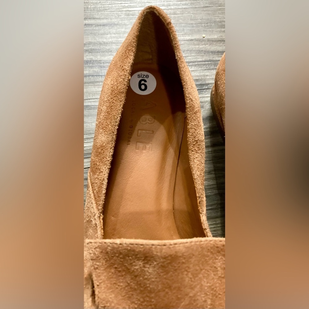 NWOB Able Women’s Size 6M Tobacco Colored Suede Lizbeth Loafers - Picture 2 of 10